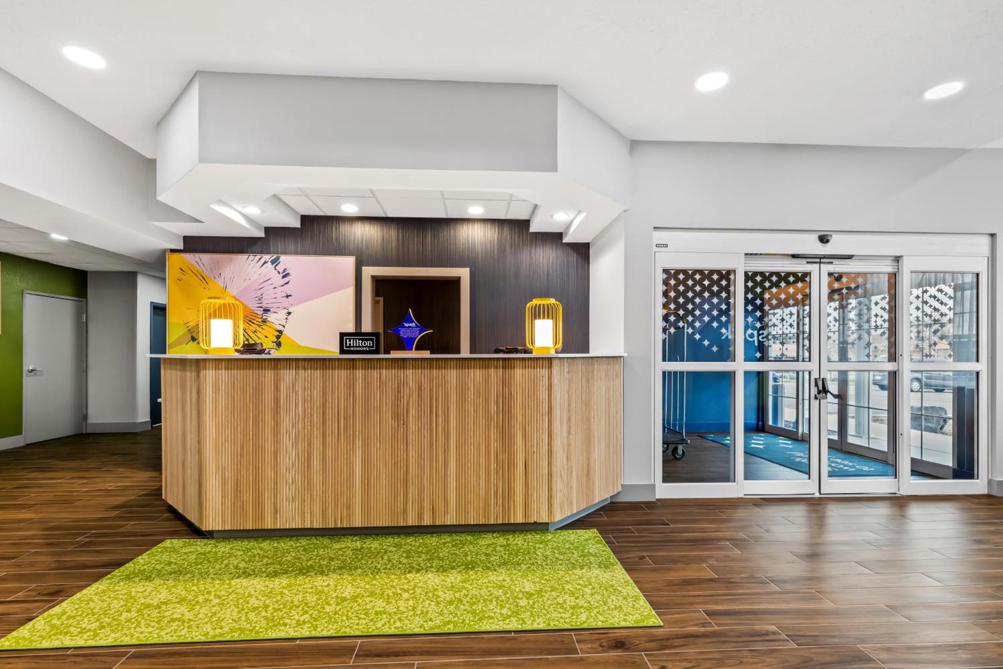 Spark By Hilton Wilkes Barre Luaran gambar